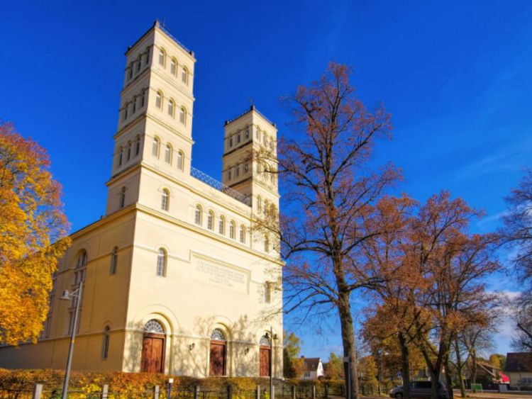 Schinkelkirche in Straupitz