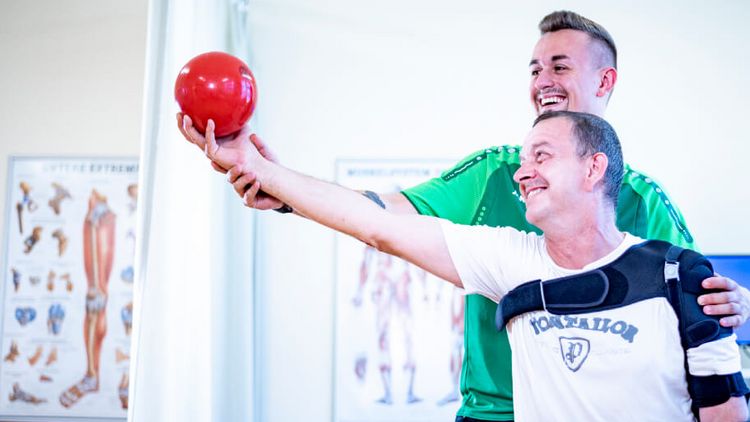 Neurologische Therapie in der ganztägigen ambulanten Rehabilitation